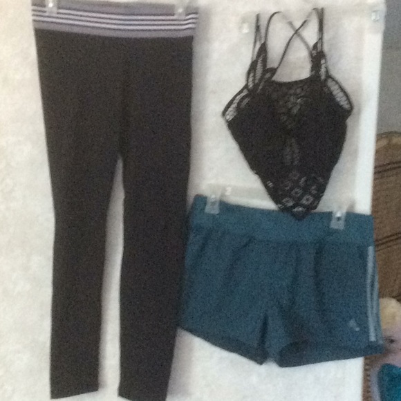 ADDIAS SHORTS AERO LEGGINS - Picture 4 of 8